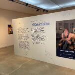 parede com explicações sobre a exposição Tocar e Sentir, no Museu de Congonhas.